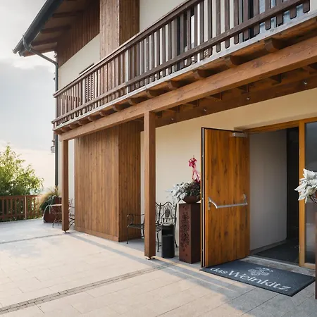 Weinkitz Guest house